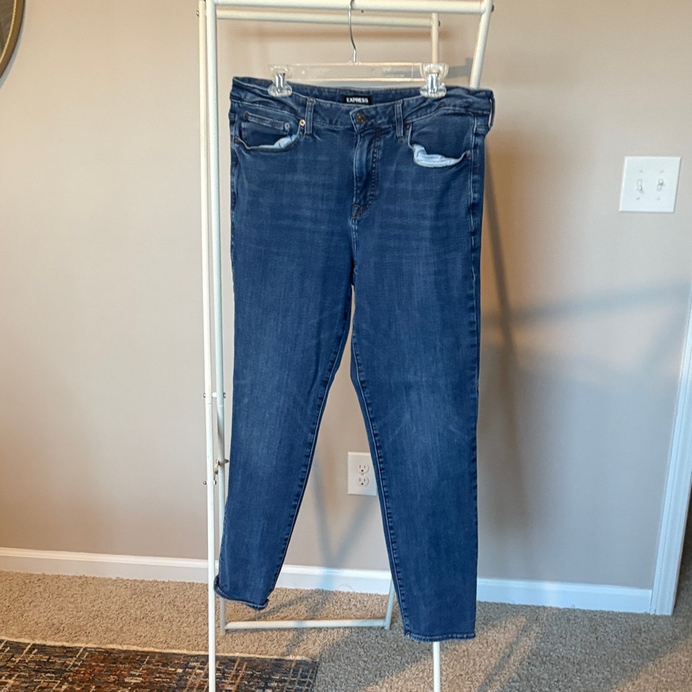 Universal Thread Dark Blue Skinny Jeans